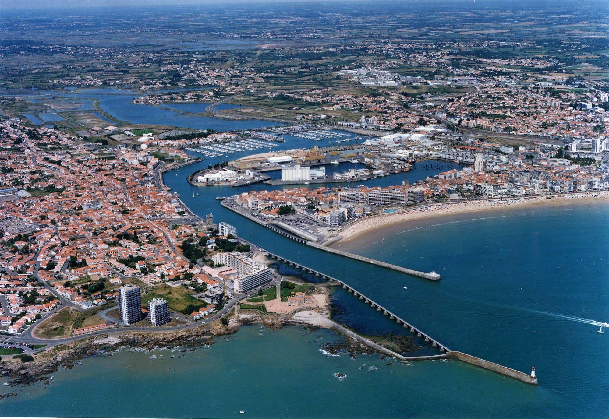 Vacanceole - Les Jardins De L'Amiraute Les Sables-dʼOlonne Екстериор снимка